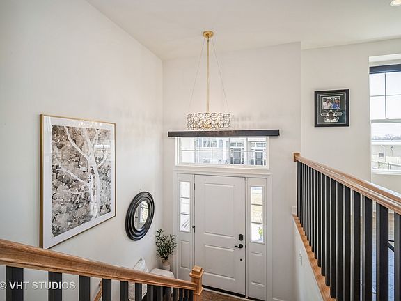 2nd image of 1954 Kingsley Cir