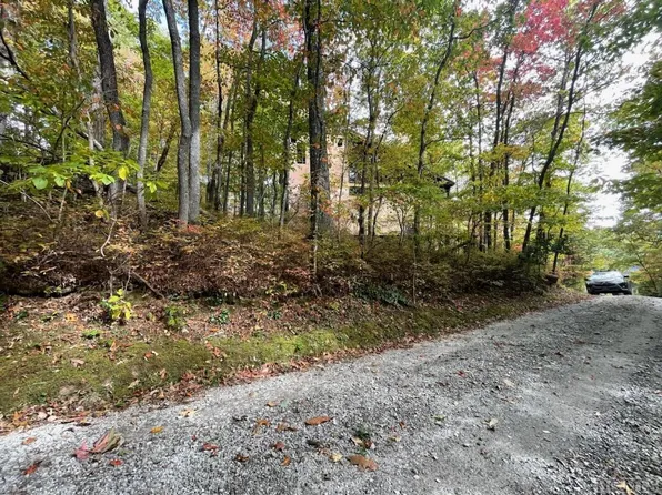 205 Autumn Valley Lane, Scaly Mountain, NC 28775