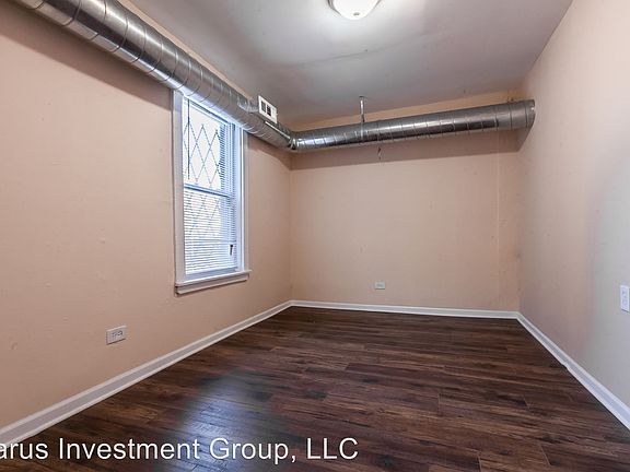 5th image of 3453 S Prairie Ave Ch 2n #5964972
