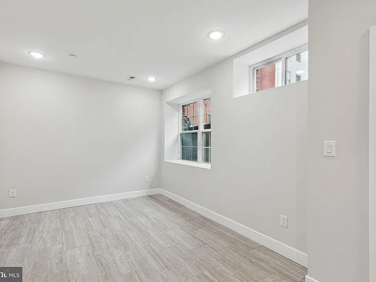 1840 N Gratz St #42-1 — Photo 18