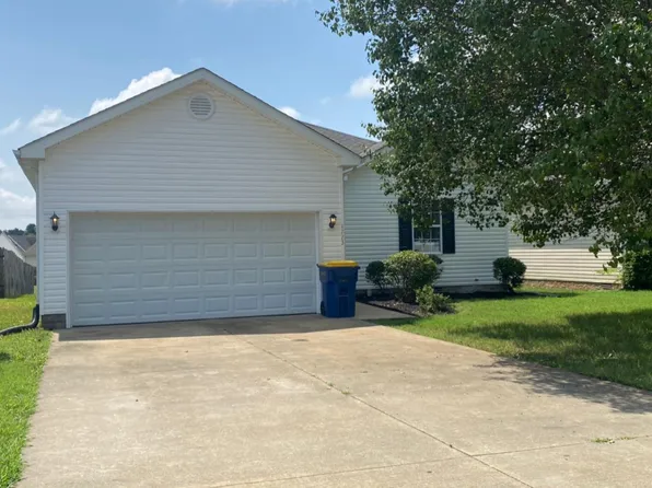 1223 Sternwheel Ct, Bowling Green, KY 42103