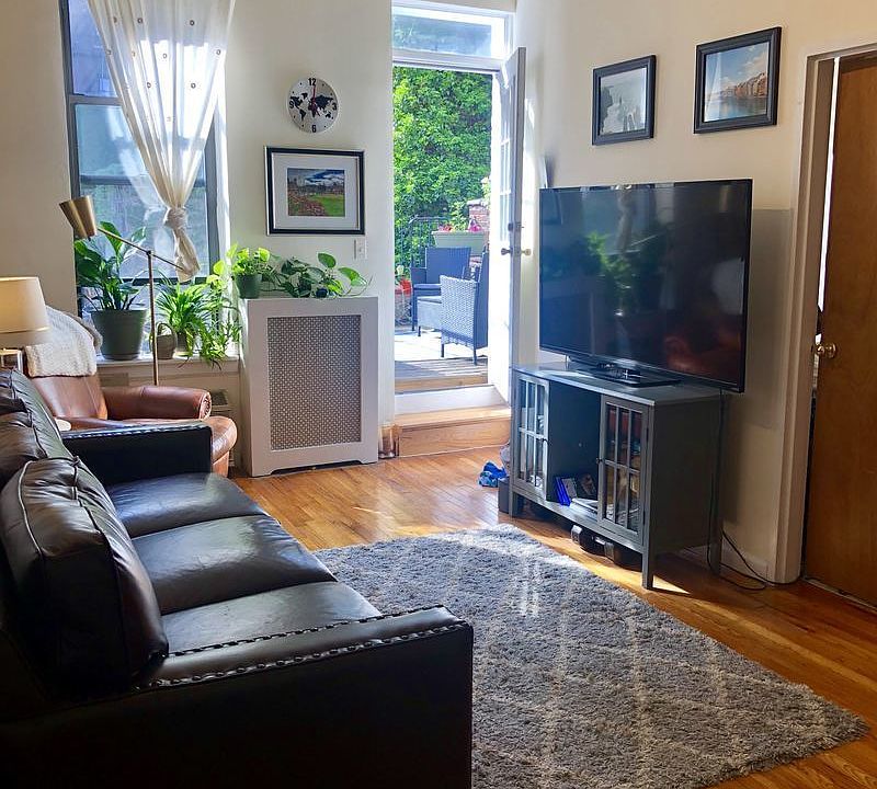 1st image of 348 W End Ave APT 3B