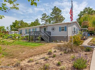 150 Keuka Rd, Interlachen, FL 32148