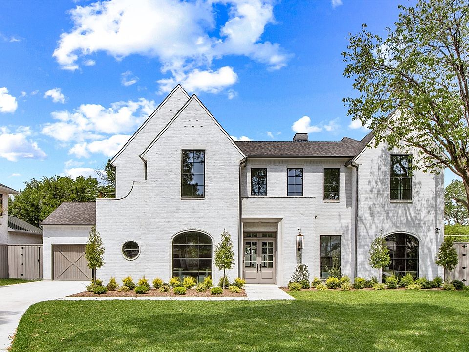 1st image of 5827 Del Roy Dr