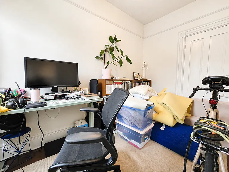 212A 14th St #3 — Photo 7