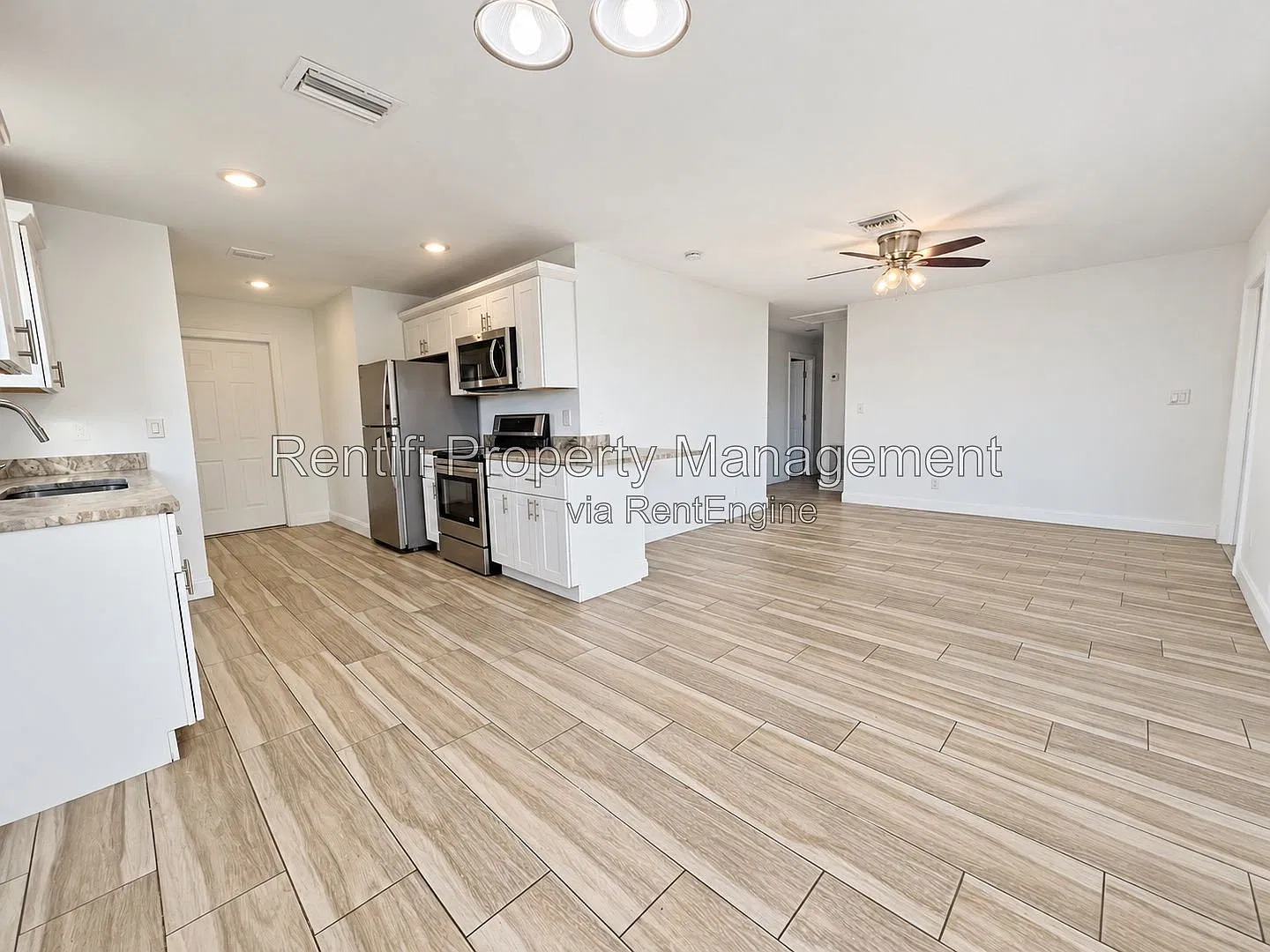 4 bed, 2.0 bath, 1100 sqft, $1,799 — Photo 4