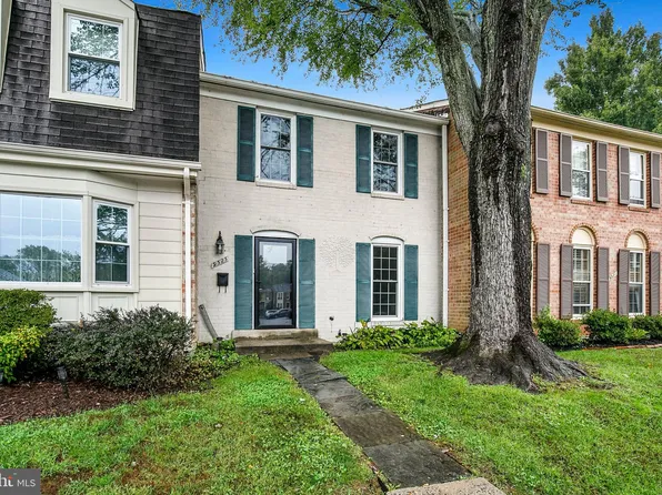 9323 Weathervane Pl, Gaithersburg, MD 20886