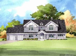 21 Bower Pl, Huntington, NY 11743