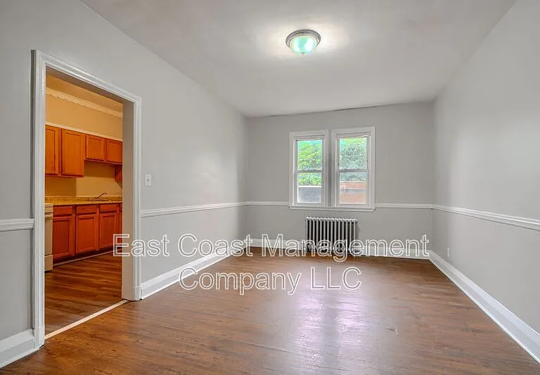 2525 Boarman Ave — Photo 5