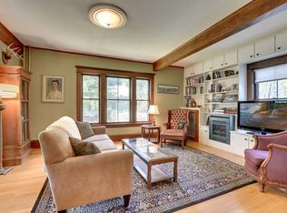 707 River St, Taylors Falls, MN 55084