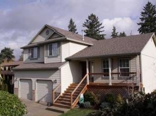 1441 NE 13th Pl, Canby, OR 97013