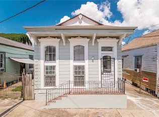 2123 Urquhart St, New Orleans, LA 70116
