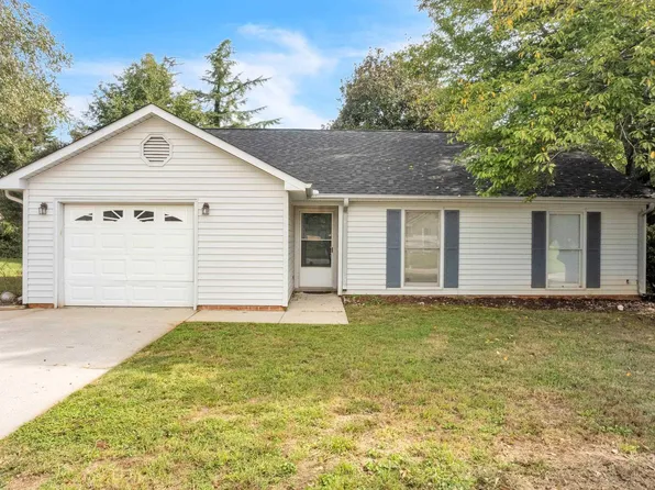 102 Markswood Dr, Simpsonville, SC 29681