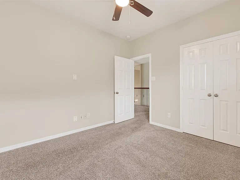 24526 Avellino Ct — Photo 37