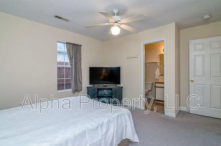 107 Hammett Grove Ln — Photo 13