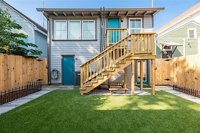 7041 Magazine St — Photo 11