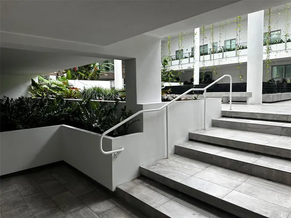 1201 20th Street #208, Miami Beach, FL 33139