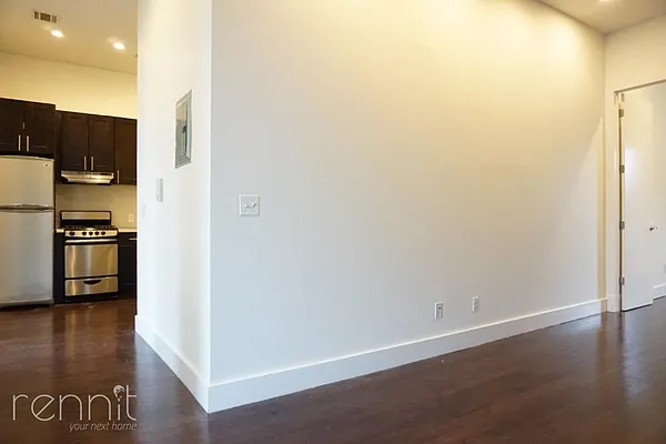 Rented by Rennit Inc. | media 38