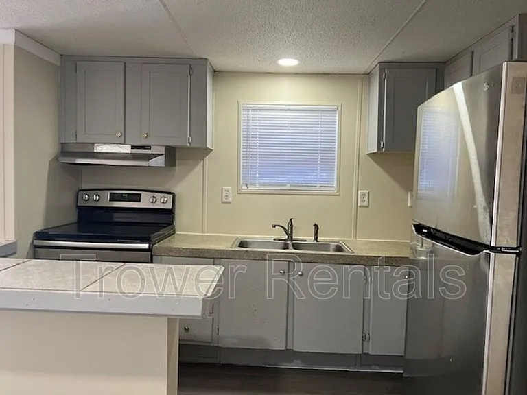 2412 Sun St — Photo 26