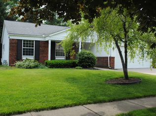 737 Fairway Trails Dr, Brighton, MI 48116