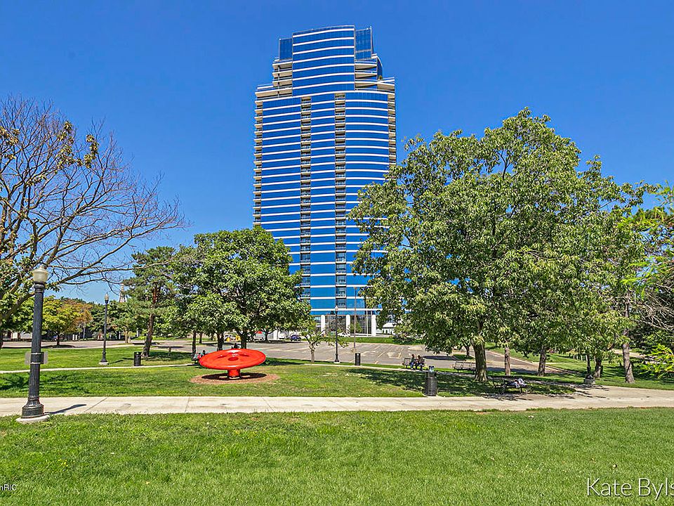 1st image of 335 Bridge St NW APT 1106