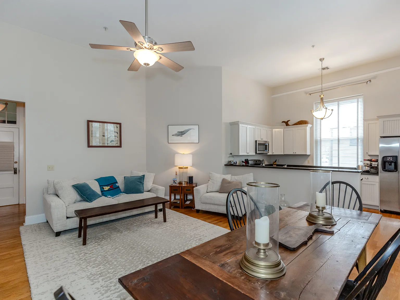 2 bed, 1087 sqft, $3,600 — Photo 4