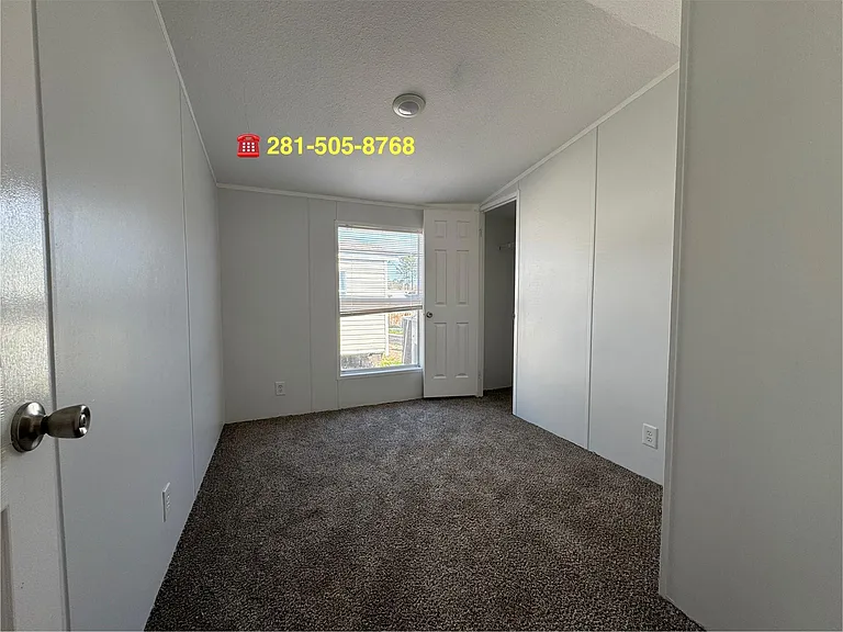 16206 Wood Dr — Photo 4