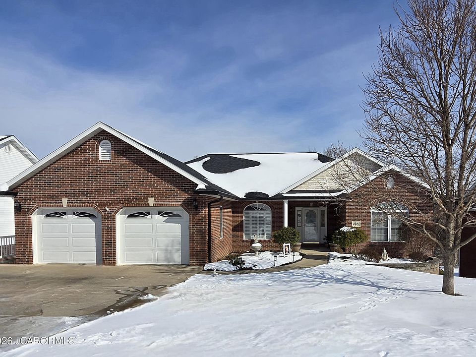 1st image of 2427 Camzie Dr
