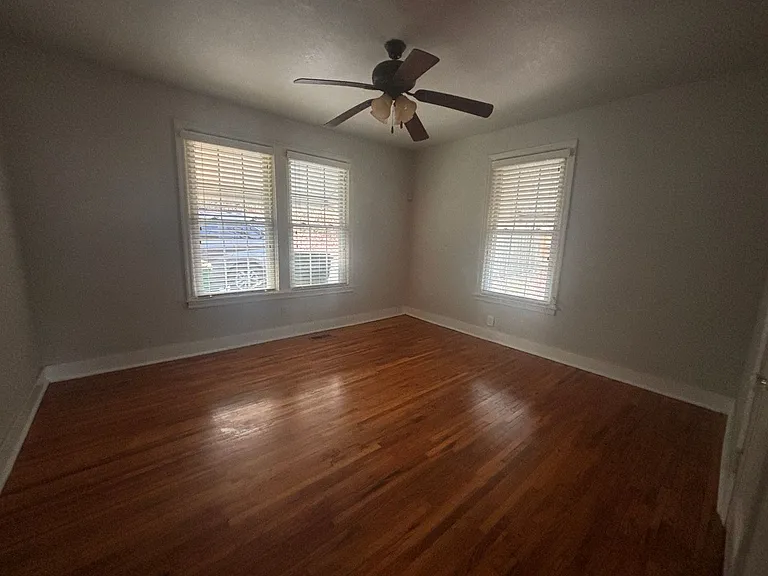 5717 Lee Ave — Photo 10
