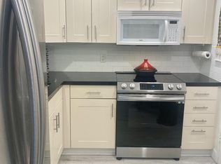 800 West Ave APT 921, Miami Beach, FL 33139