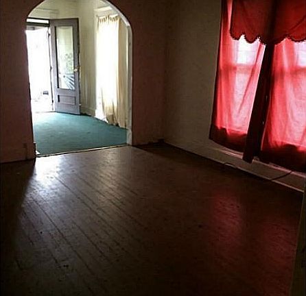 5th image of 2636 E Guilford Ave