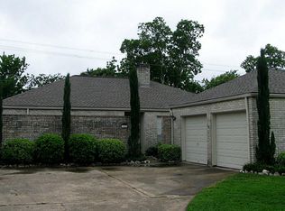 10523 Evesborough Dr, Houston, TX 77099