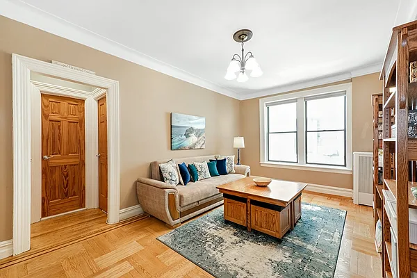 Sold by Keller Williams Realty Empire | media 11