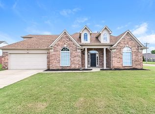 6656 Red Hawk Cv, Olive Branch, MS 38654