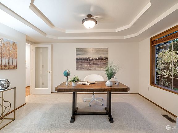 4th image of 480 Indigo Place NW