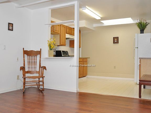 4th image of 1606 12th Ave APT 3