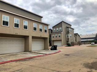 310 Mission Ln, Houston, TX 77011