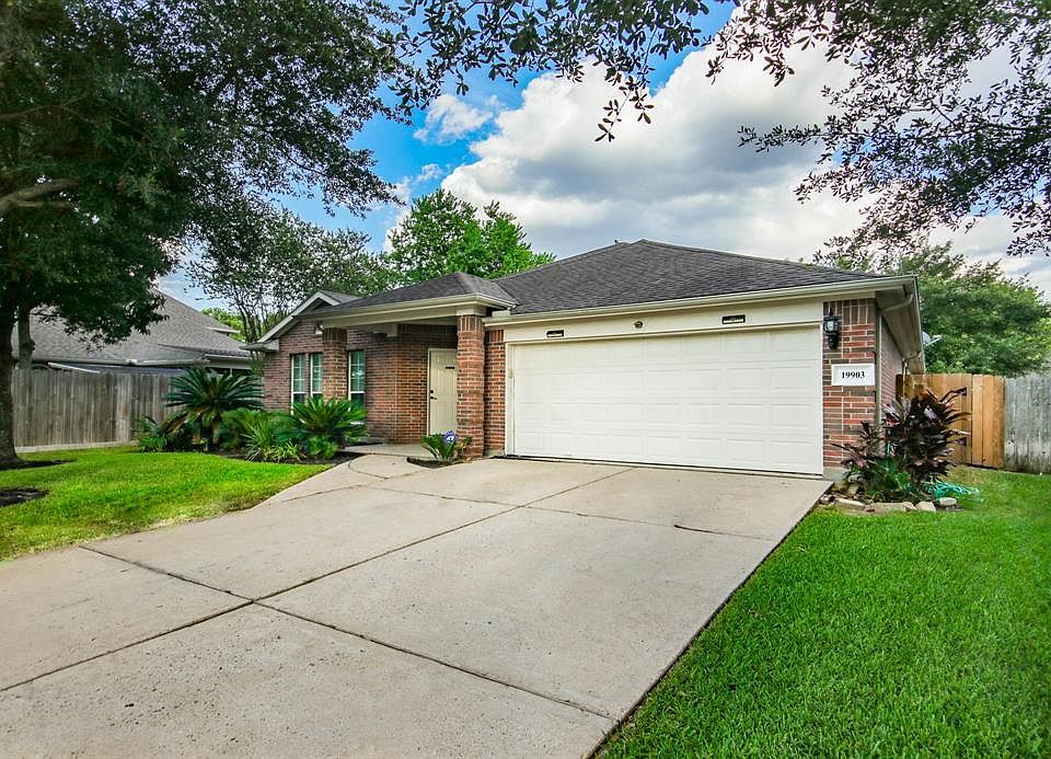 1st image of 19903 Goldlake Dr