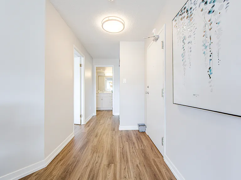 200 Denistoun St — Photo 14