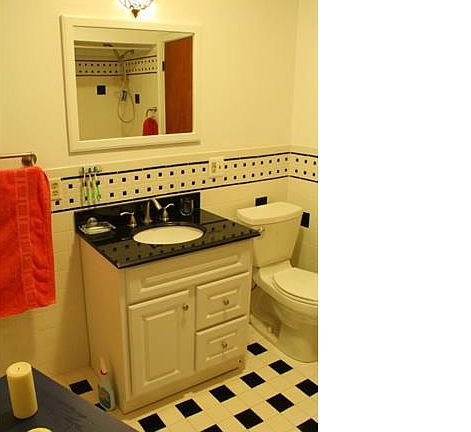 5th image of 458 Fountain St