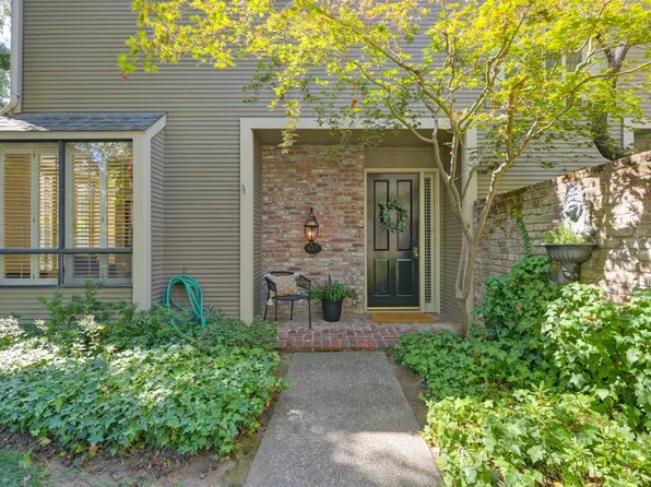 427 Wyndgate Rd, Sacramento, CA 95864