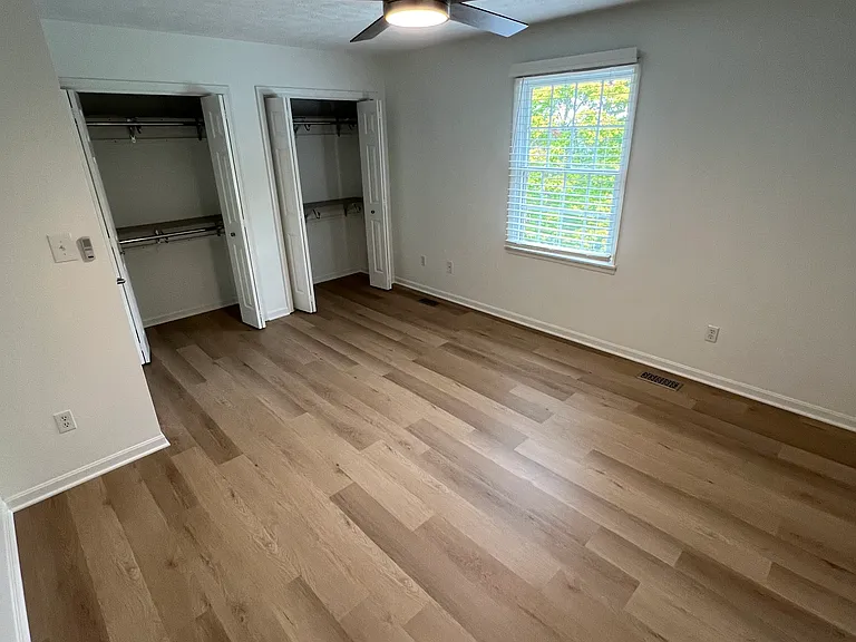 429 Westwood Dr #4 — Photo 19