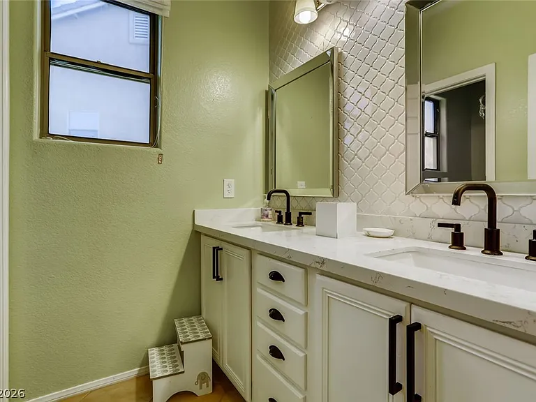 1149 Jerez Ct — Photo 20