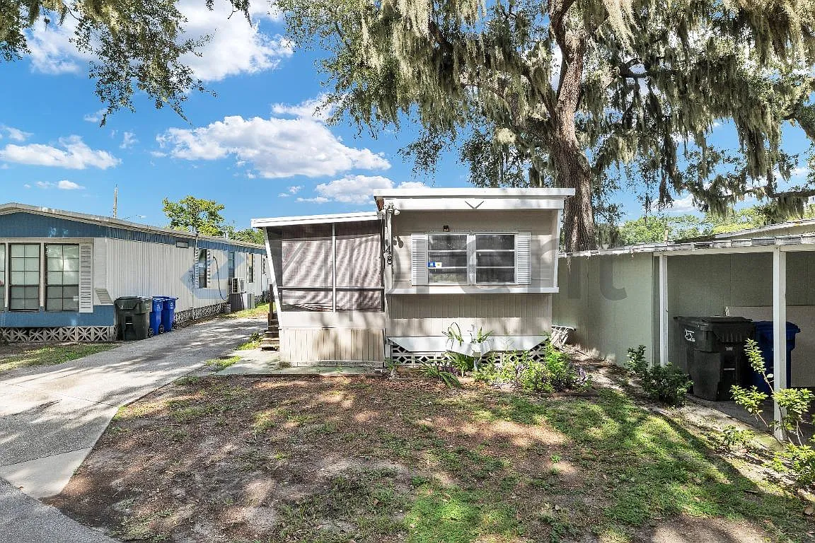 1 bed, 800 sqft, $1,150 — Photo 1