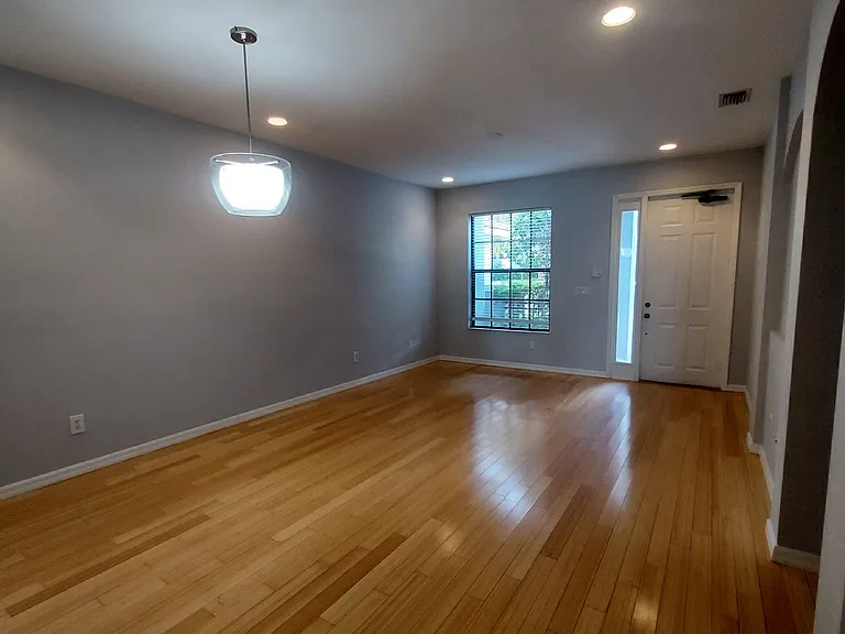 15035 Summit Place Cir — Photo 9