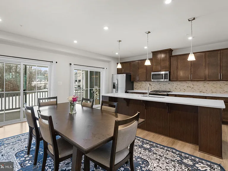 10706 Larkswood St — Photo 10