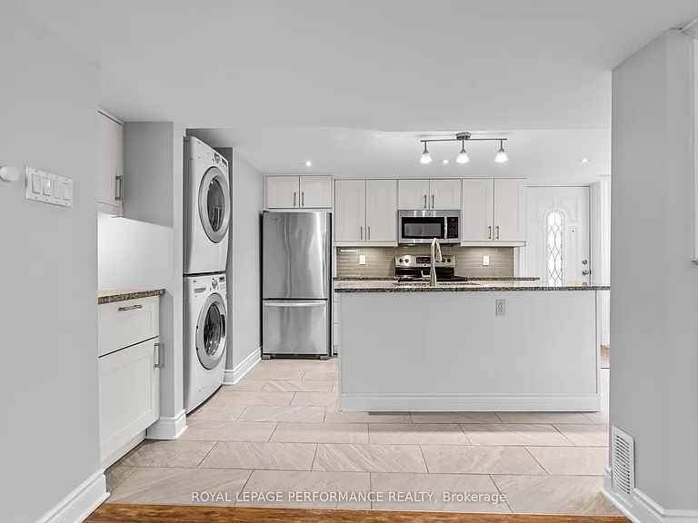 3B Birchwood Dr — Photo 9