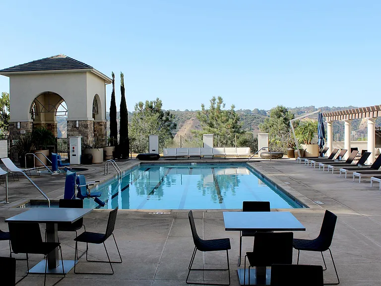 Torrey Gardens Apartments — Photo 13