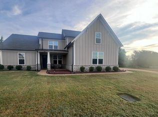13408 N Fields Ln, Olive Branch, MS 38654