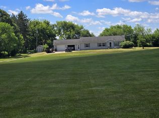 17721 Lewis Rd, Cement City, MI 49233